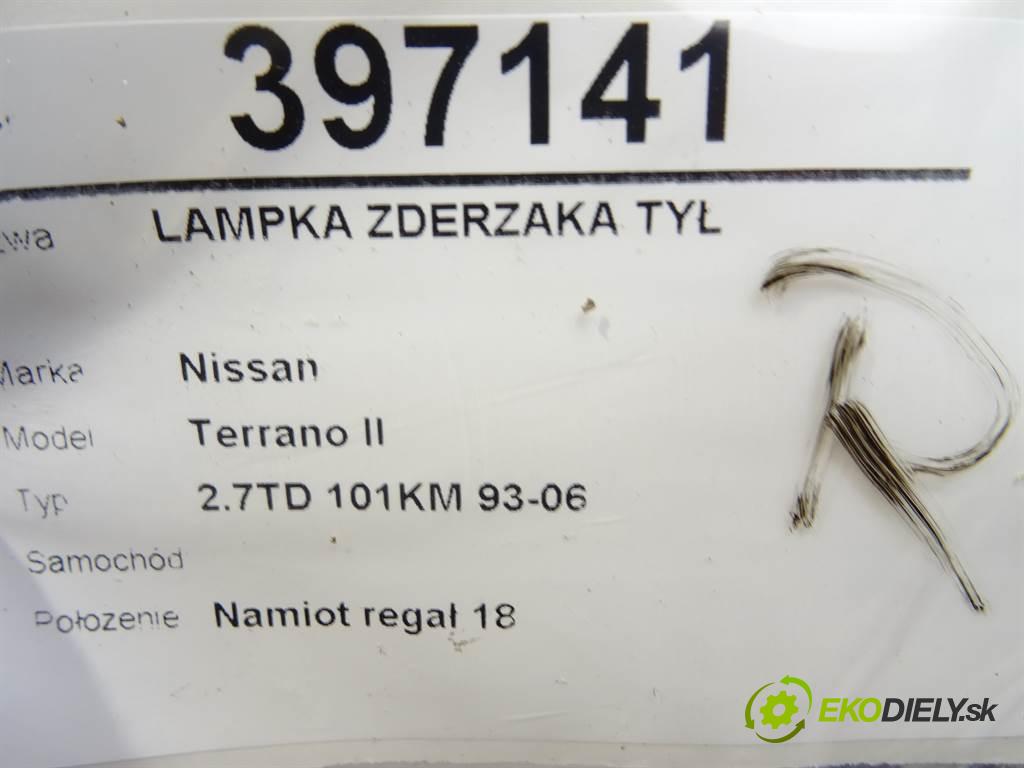 Nissan Terrano II    2.7TD 101KM 93-06  svetlo nárazníka zad  (Svetlá zadné)