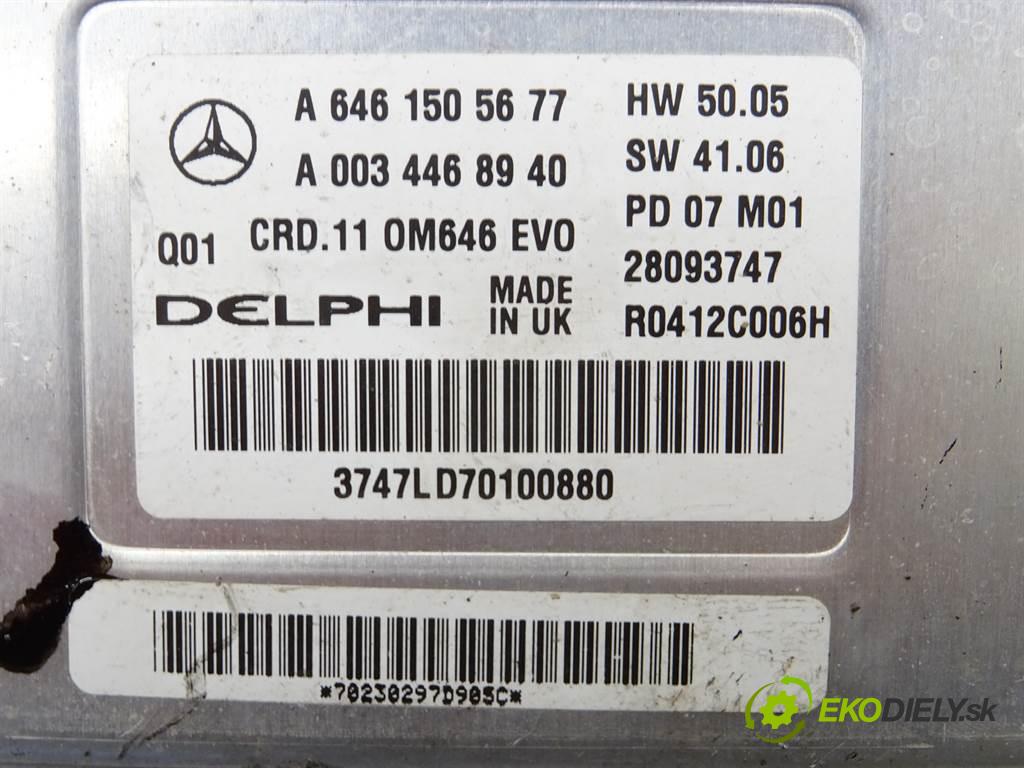 Mercedes-Benz E W211  2007 100 kW LIFT SEDAN 2.2CDI 170KM 02-09 2100 riadiaca jednotka Motor A6461505677 (Riadiace jednotky)