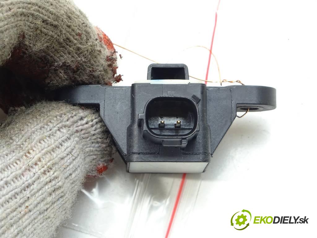 Hyundai Elantra VI  2017 93,8 SEDAN 4D 1.6B 128KM 15-20 1600 snímač nárazu 95920-F2100 (Snímače nárazu)