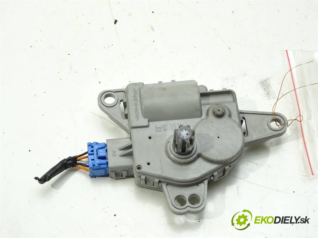 Hyundai Elantra VI    SEDAN 4D 1.6B 128KM 15-20  Motorček kúrenia EA1F0-EDFAA02 (Motorčeky kúrenia)