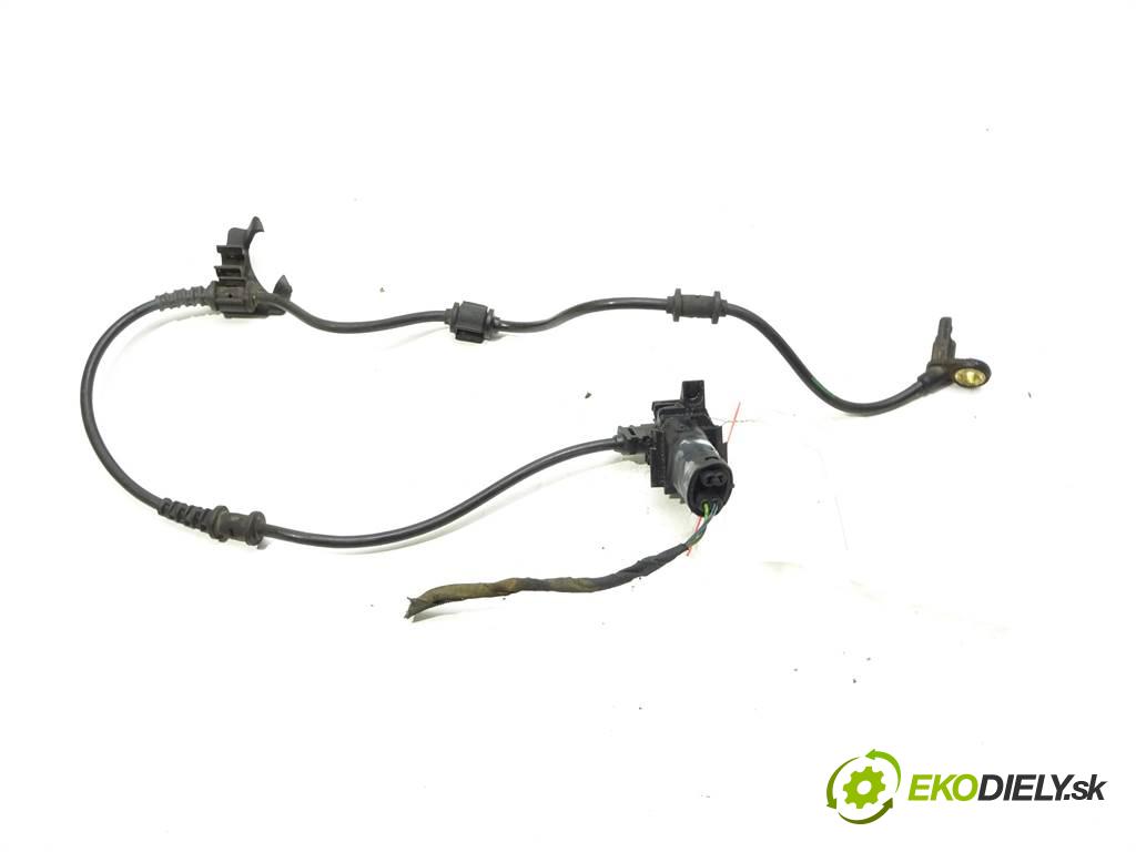 Mercedes-Benz R W251  2006 165 kW 3.0CDI 224KM 05-09 3000 Snímač ABS predný ľavy  (Snímače ABS)