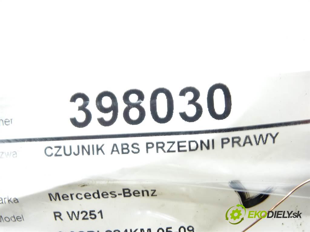 Mercedes-Benz R W251  2006 165 kW 3.0CDI 224KM 05-09 3000 snímač ABS přední část pravý  (Snímače ABS)