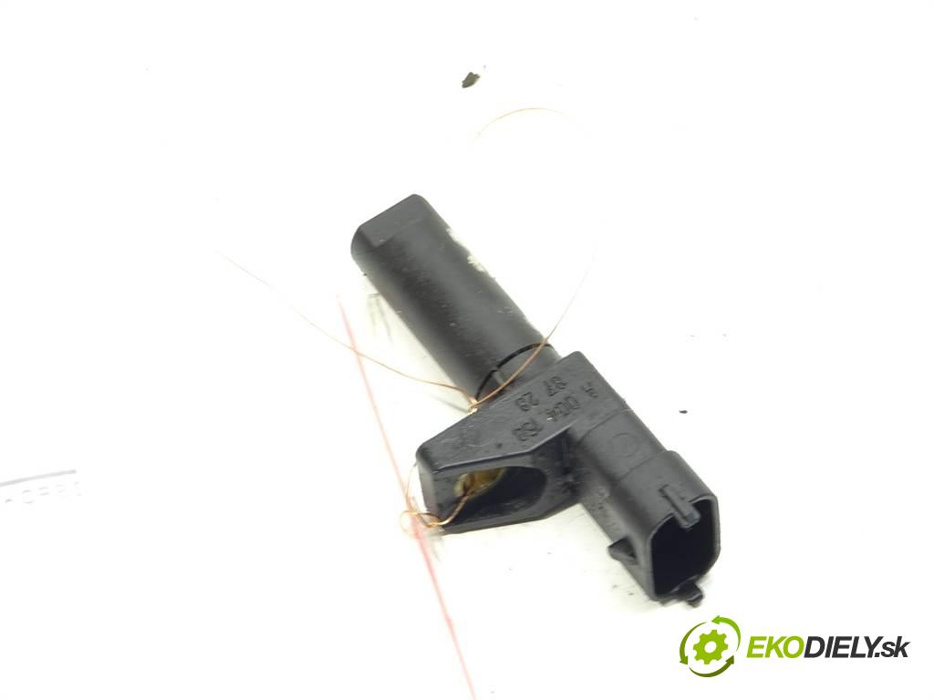 Mercedes-Benz R W251  2006 165 kW 3.0CDI 224KM 05-09 3000 snímač pozice hřídele klikového A0041538728 (Snímače polohy kliky, vačky)
