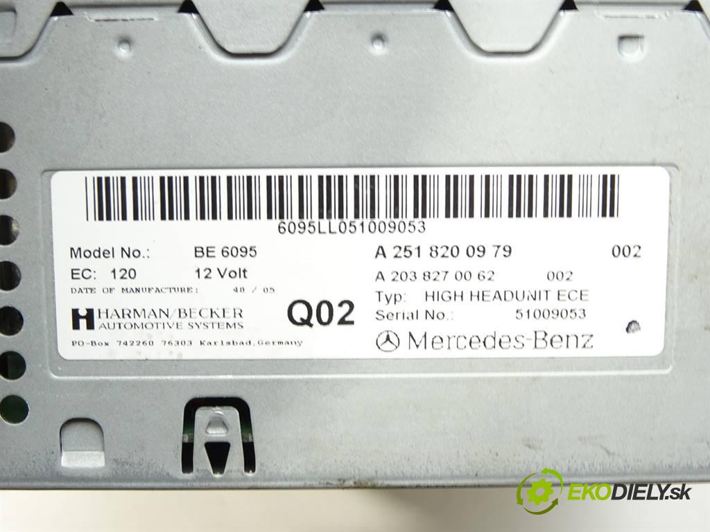 Mercedes-Benz R W251  2006 165 kW 3.0CDI 224KM 05-09 3000 RADIO Navigácia A2518200979 (Audio zariadenia)