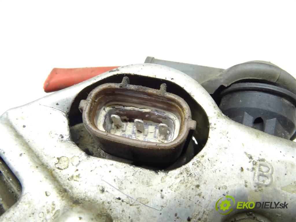 Land Rover Freelander  1998 98KM 2.0DI 98KM 96-06 2000 Alternátor YLE102080 (Alternátory)