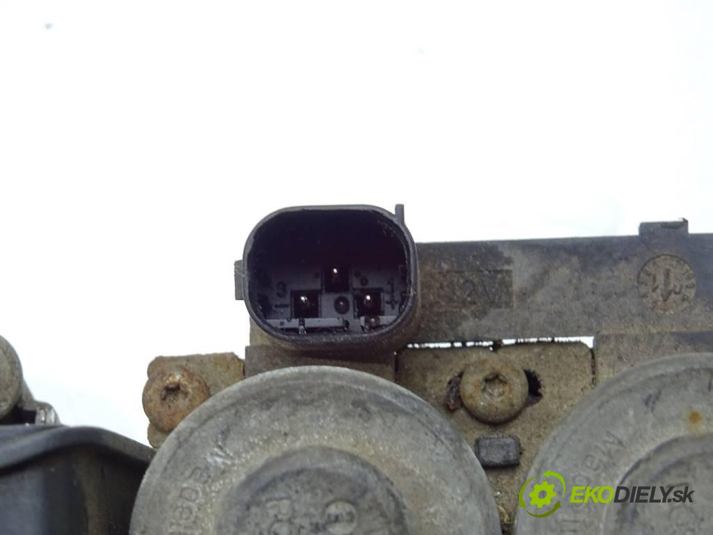 BMW 5 E39    LIFT KOMBI 5D 3.0B 231KM 96-04  Magnetický ventil vody 6906652 (Ostatné)