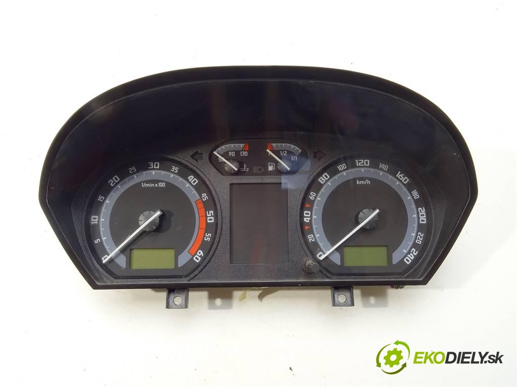 Skoda Fabia  2005 47 kW KOMBI 1.9SDI 64KM 99-07 1900 Prístrojovka 6Y0920861D (Prístrojové dosky, displeje)