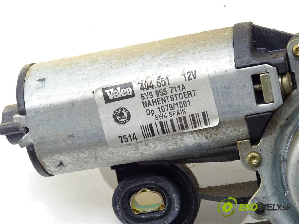 Skoda Fabia  2005 47 kW KOMBI 1.9SDI 64KM 99-07 1900 motorek stěračů zadní část 6Y9955711A