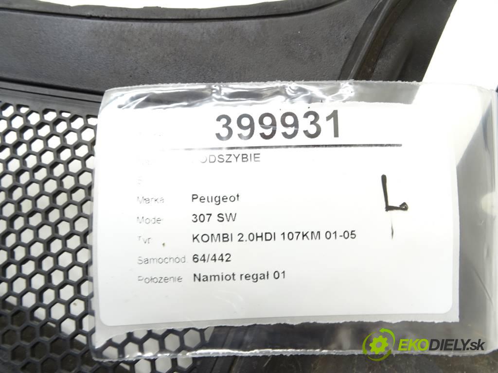 Peugeot 307 SW  2002 79 kW KOMBI 2.0HDI 107KM 01-05 2000 Torpédo, plast pod čelné okno  (Torpéda)