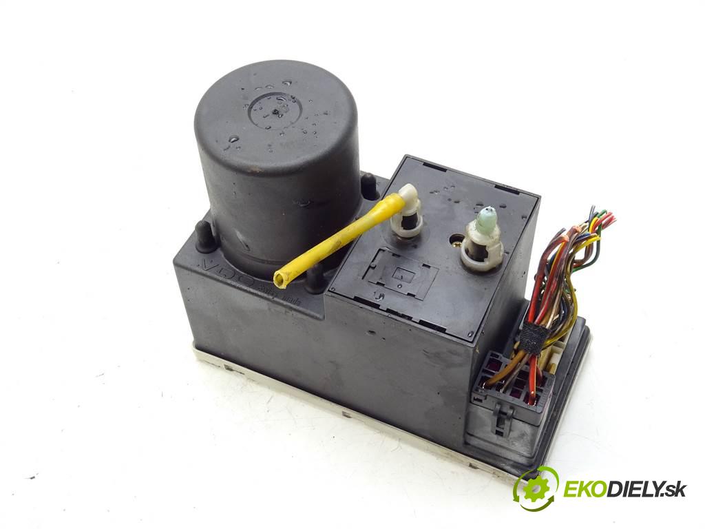 Audi A3 8L  1998 66 kW HATCHBACK 3D 1.9TDI 90KM 96-00 1900 pumpa centrálneho zámku 8L0862257L (Riadiace jednotky centrálneho zámku)