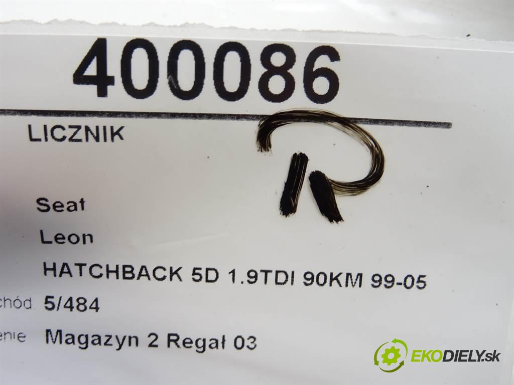 Seat Leon  2001 66 kW HATCHBACK 5D 1.9TDI 90KM 99-05 1900 Prístrojovka 1M0920901B (Prístrojové dosky, displeje)