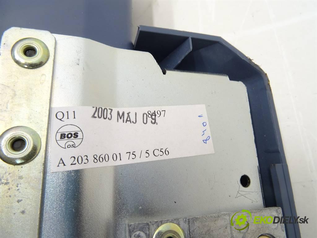 Mercedes-Benz C W203  2002 120kW KOMBI 5D 1.8B KOMPRESSOR 163KM 00-06 1796 Roleta A2038600175 (Rolety kufra)