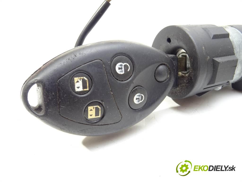 Citroen C8  2004 94 kW 2.2HDI 128KM 02-08 2200 spinačka 36353100 (Spínacie skrinky a kľúče)