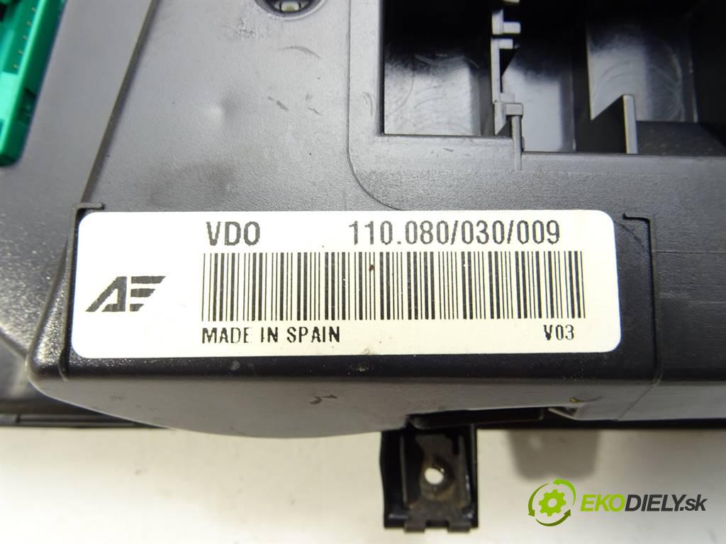 Volkswagen Sharan LIFT  2001 66 kW 1.9TDI 90KM 00-10 1900 Prístrojovka 7M3920800F (Prístrojové dosky, displeje)