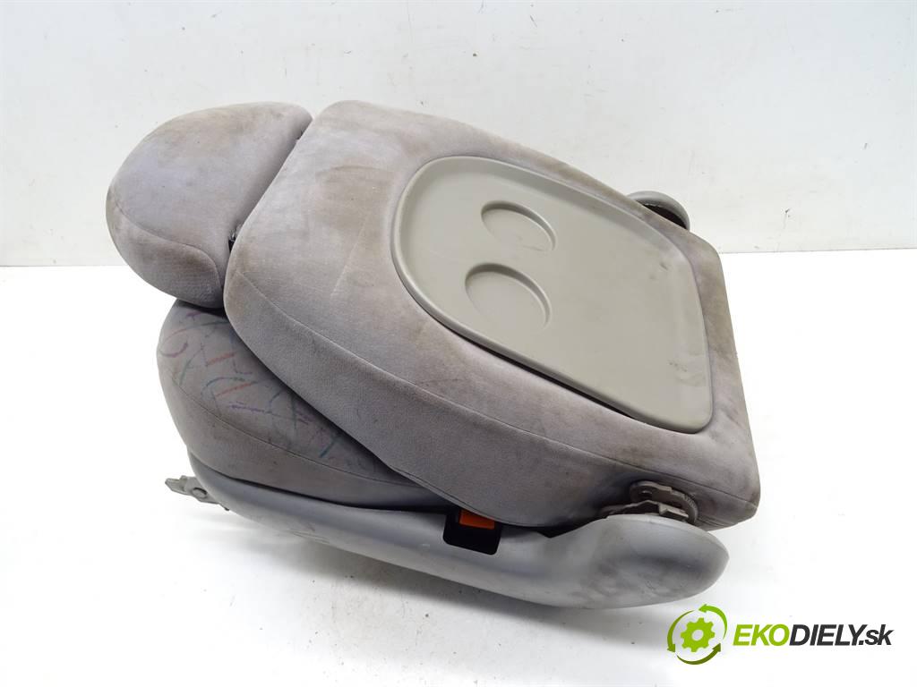 Volkswagen Sharan LIFT    1.9TDI 90KM 00-10  Sedadlo zadný tretí RIADOK:  (Sedačky, sedadlá)