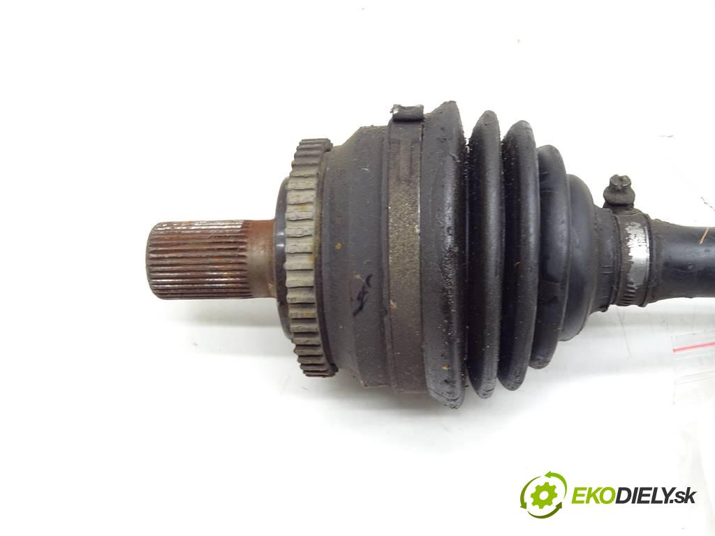 Volvo S80  2004 103kW SEDAN 2.5TDI 140KM 98-06 2461 Poloos pravá  (Poloosy)