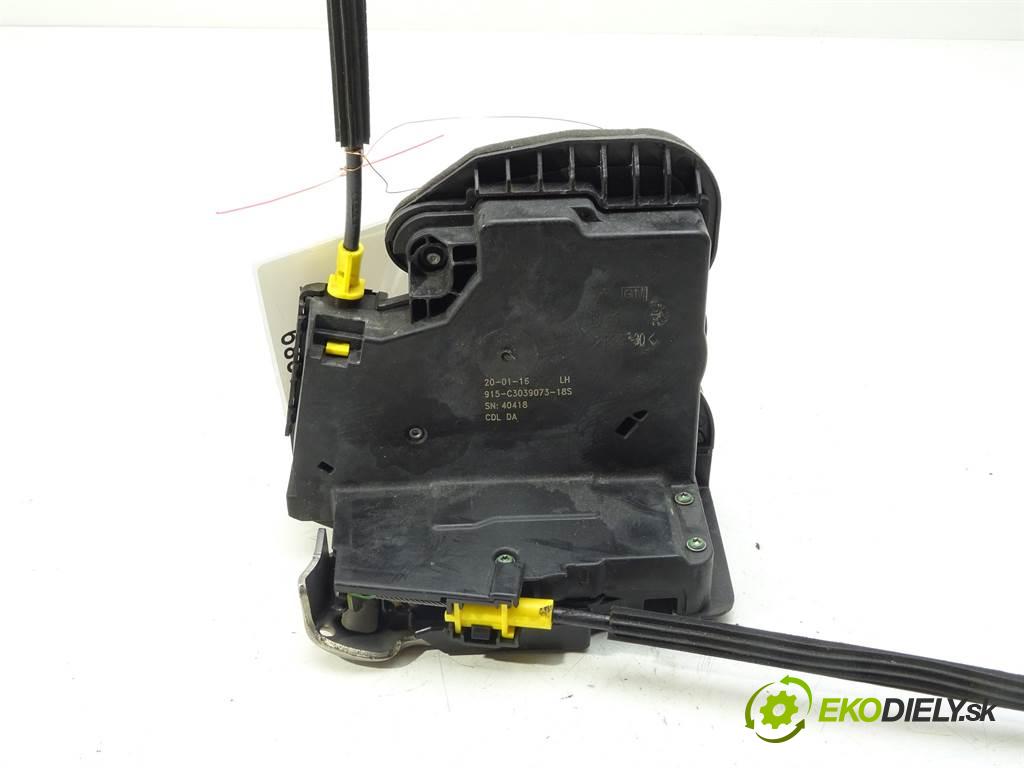 Opel Astra K    15-19  zámok přední část levý 