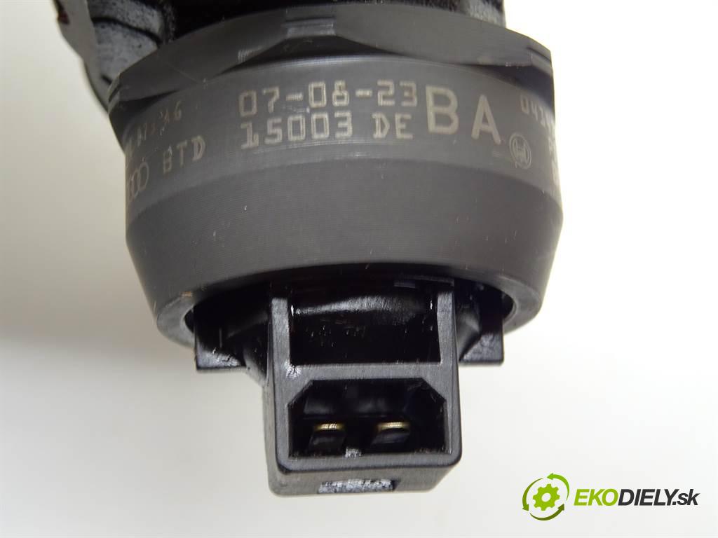 Volkswagen Jetta V  2007 77 kW SEDAN 1.9TDI 105KM 05-11 1900 vstřikovací ventily 038130073AG