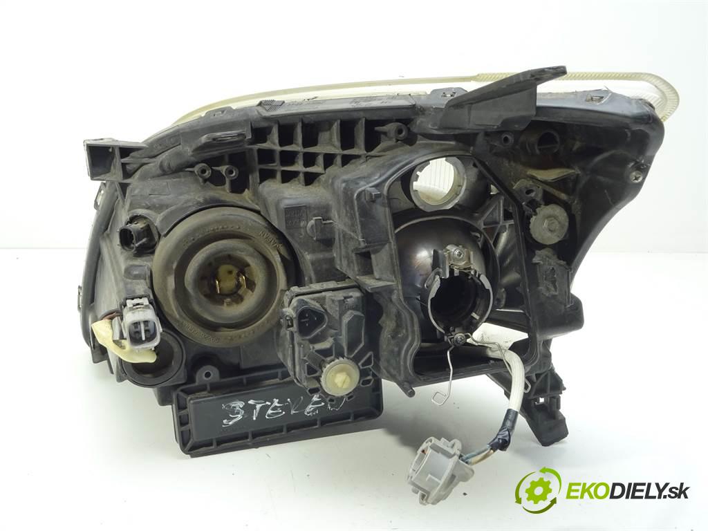 Toyota Avensis II T25  2003 85 kW KOMBI 5D 2.0D-4D 116KM 03-09 2000 Svetlomet pravy XENON