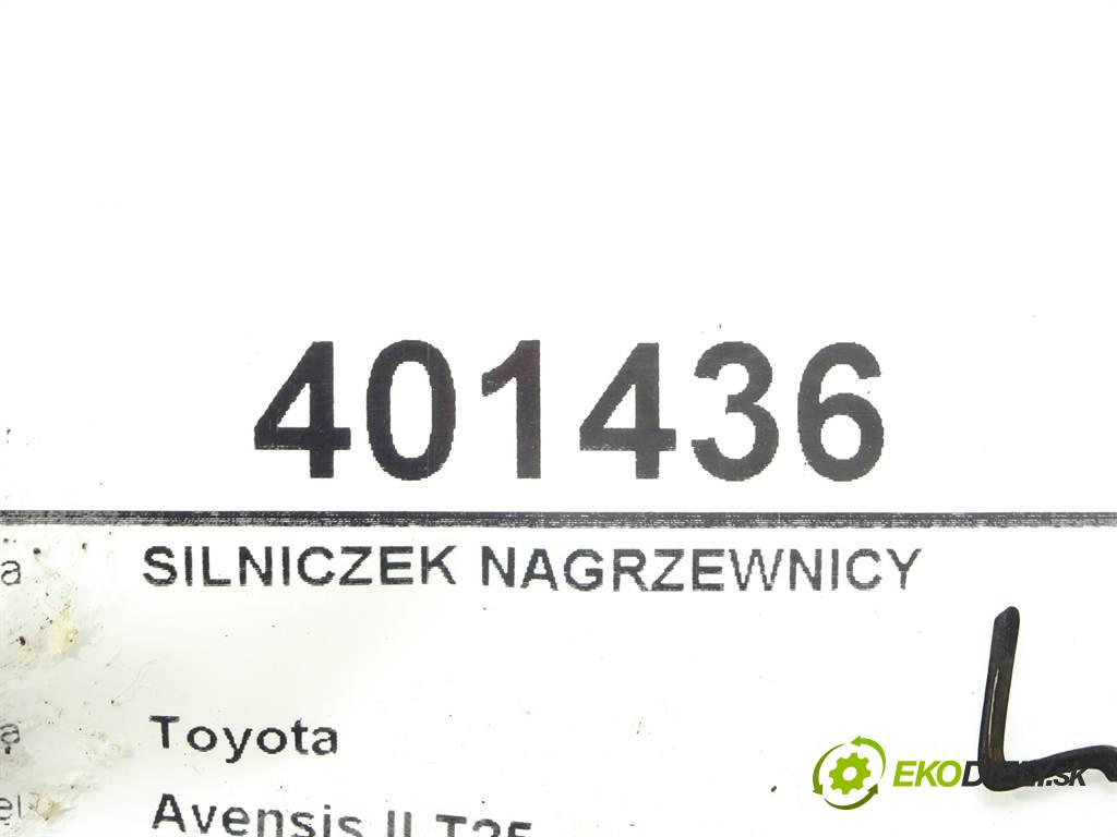 Toyota Avensis II T25    KOMBI 5D 2.0D-4D 116KM 03-09  Motorček kúrenia 113800-2051 (Motorčeky kúrenia)