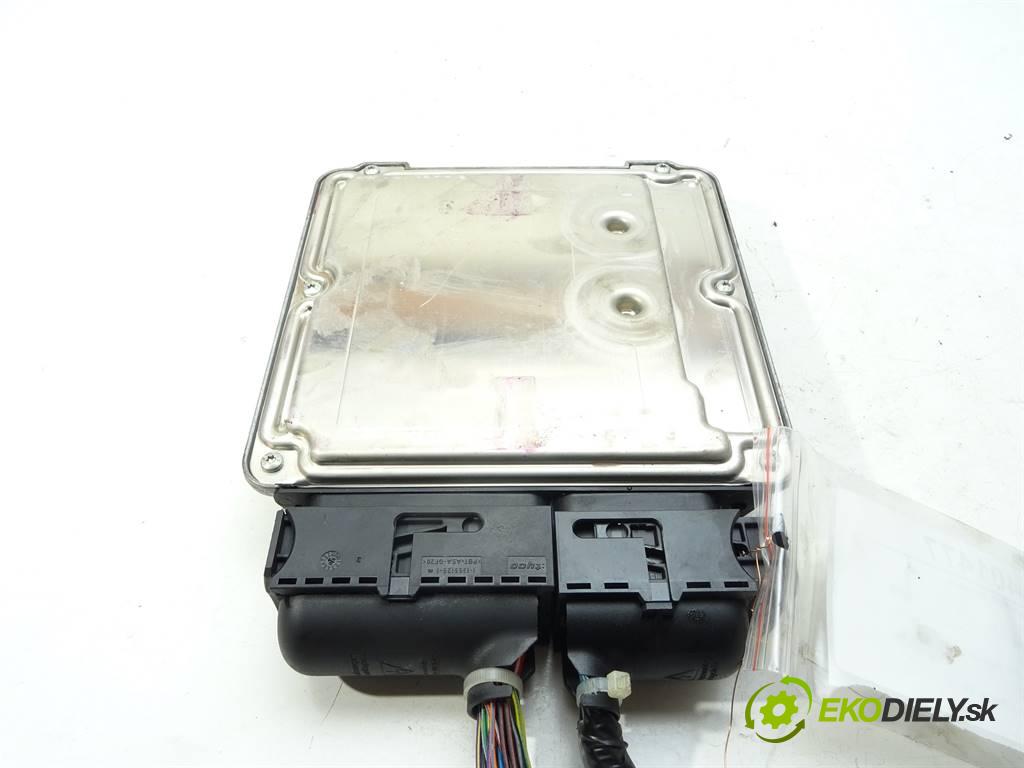 Mitsubishi Grandis  2006 100 kW 2.0TDI DID 136KM 03-11 2000 riadiaca jednotka Motor 1860A654 (Riadiace jednotky)