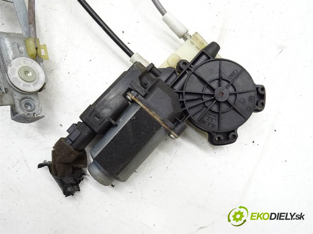 Renault Megane II  2003 88 kW HATCHBACK 5D 1.9DCI 120KM 02-08 1900 mechanismus okna přední část pravý 128000472