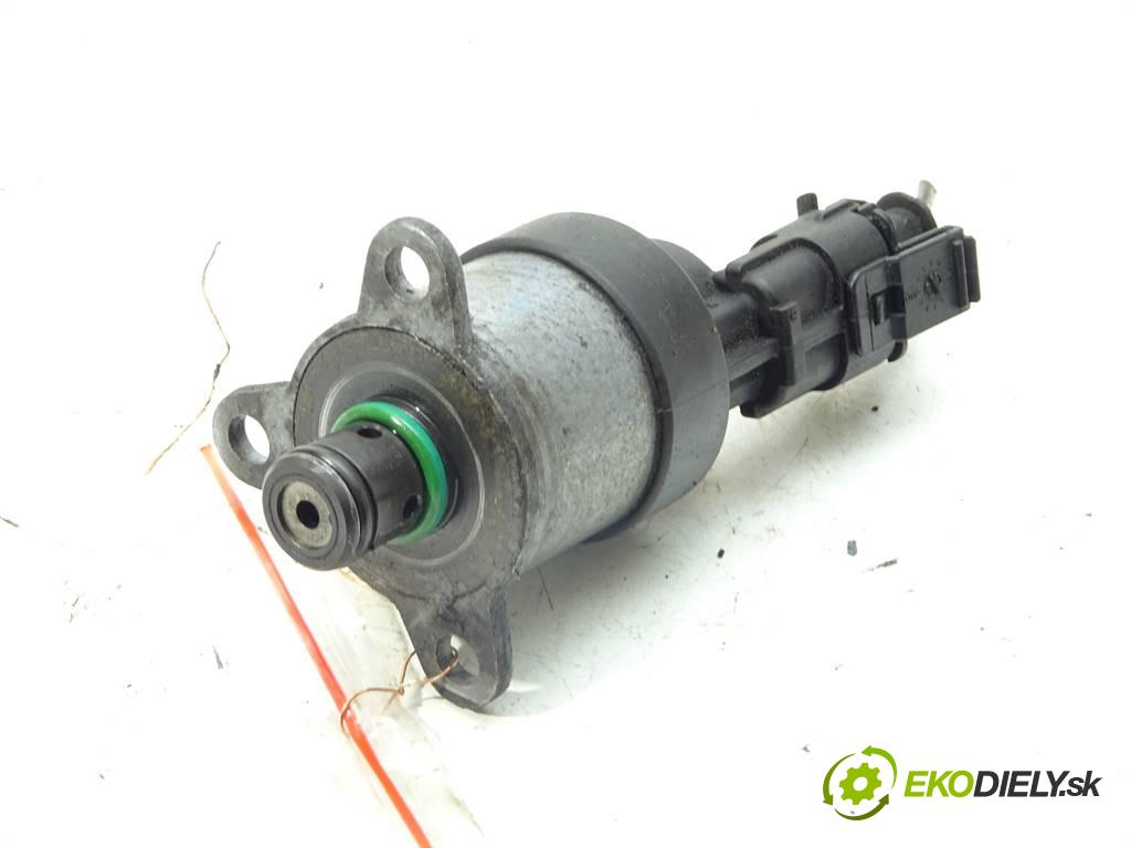 Renault Megane II  2003 88 kW HATCHBACK 5D 1.9DCI 120KM 02-08 1900 Regulátor tlaku paliva  (Ostatné)