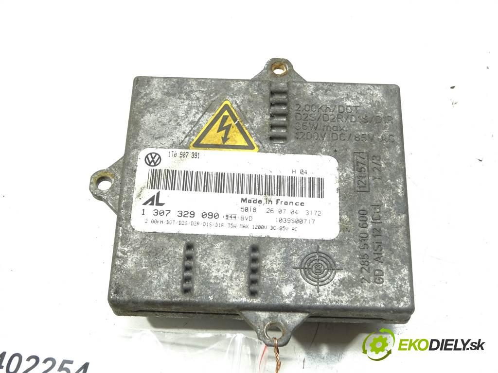 Volkswagen Touran    2.0TDI 140KM 03-15  Menič XENON 1T0907391 (Riadiace jednotky xenónu)
