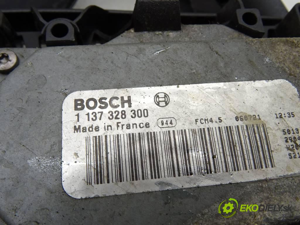 Mercedes-Benz B W245  2006  2.0T 193KM 05-11 2000 Ventilátor chladiča 1695002693 (Ventilátory)