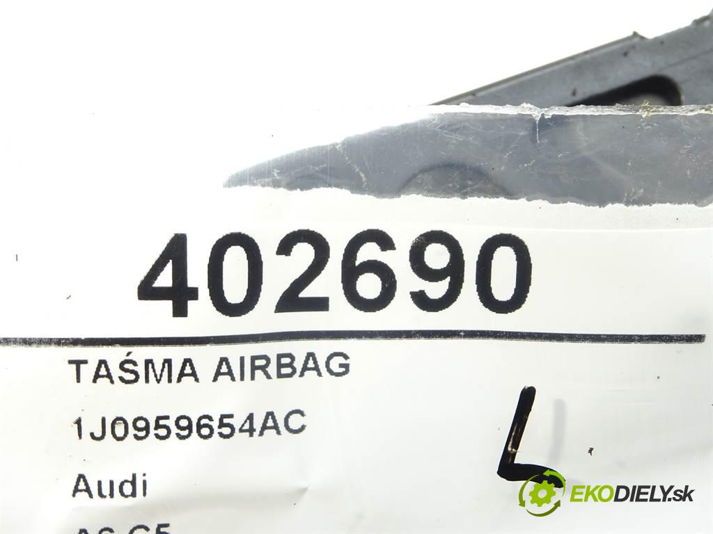 Audi A6 C5  2002 120 kW LIFT KOMBI 5D 2.5TDI 163KM 97-04 2500 Krúžok, slimák airbag 1J0959654AC (Airbagy)
