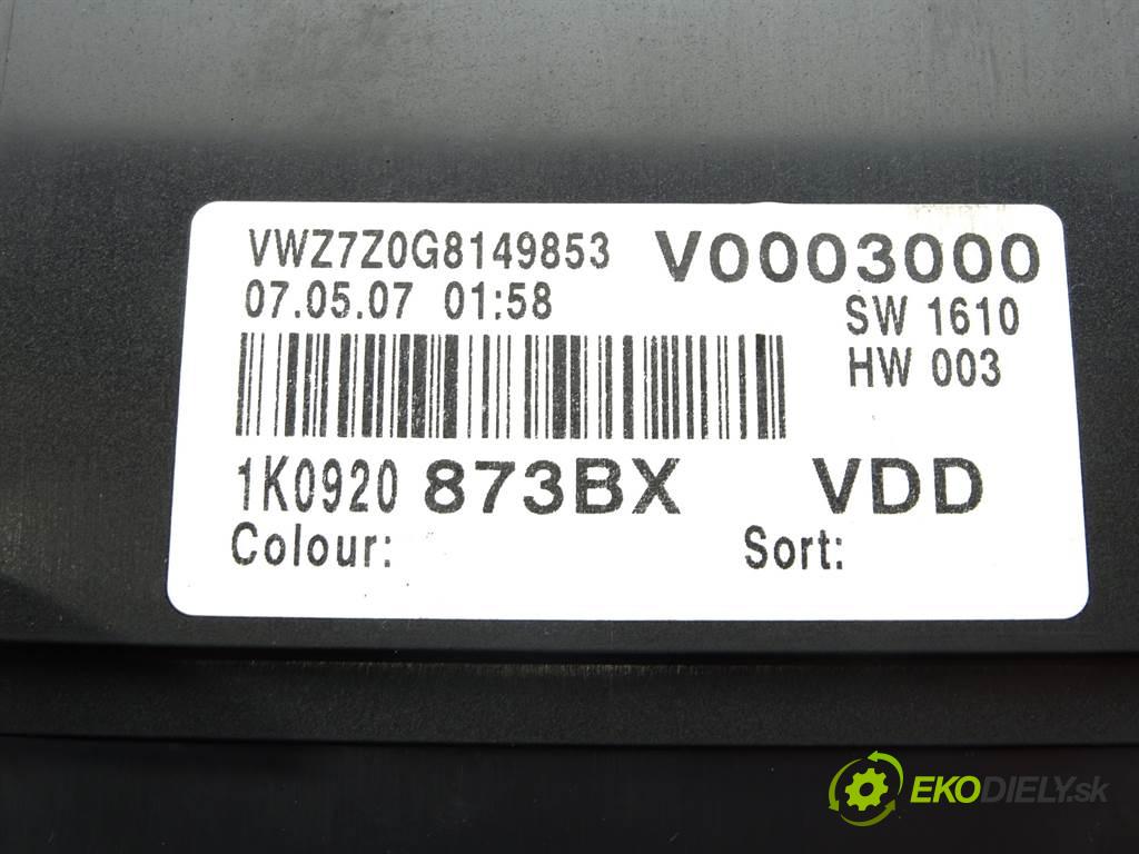 Volkswagen Golf V  2006 170KM HATCHBACK 5D 2.0TDI 170KM 03-09 2000 Prístrojovka 1K0920873BX (Prístrojové dosky, displeje)