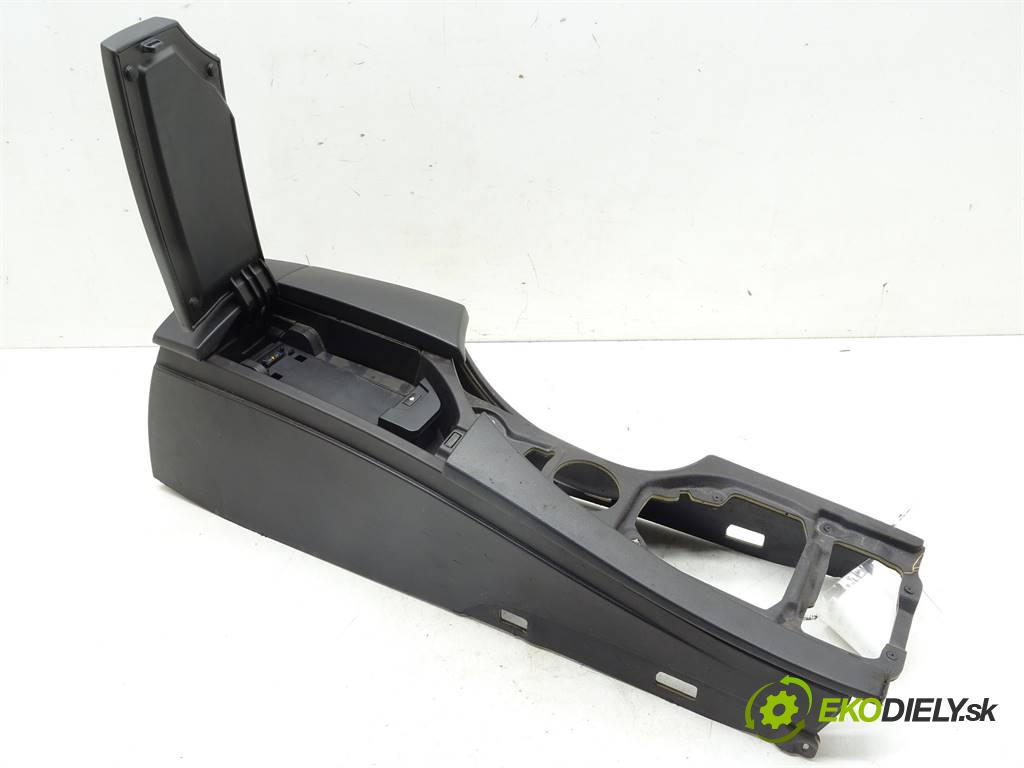 BMW 5 E60  2005 160 kW E61 KOMBI 5D 3.0D 218KM 02-10 3000 Tunel stredový  (Stredový tunel / panel)