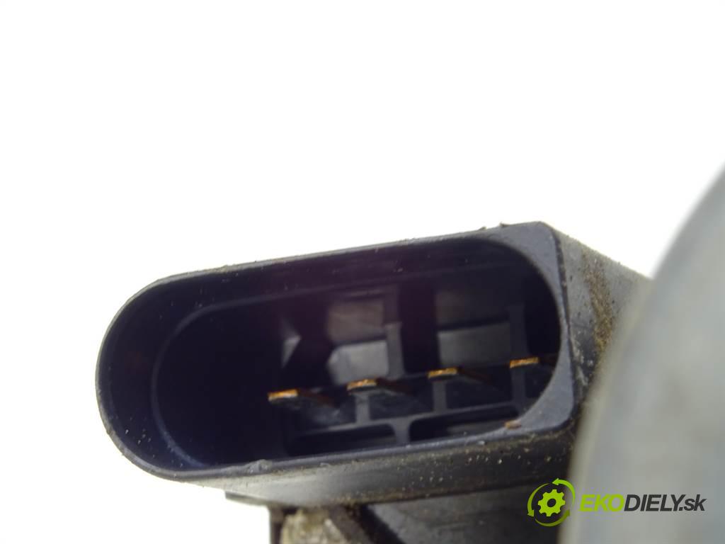Volkswagen Golf V    PLUS 1.9TDI 105KM 03-09  Mechanizmus stieračov predný lavy 5M0955119