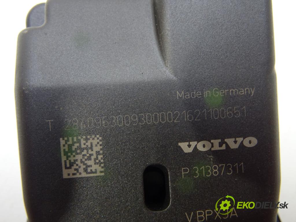 VOLVO V70 III (135) 2007 - 2016    T5 180 kW [245 KM] benzyna 2013 - 2016  senzor RADAR: KAMERA 31387311