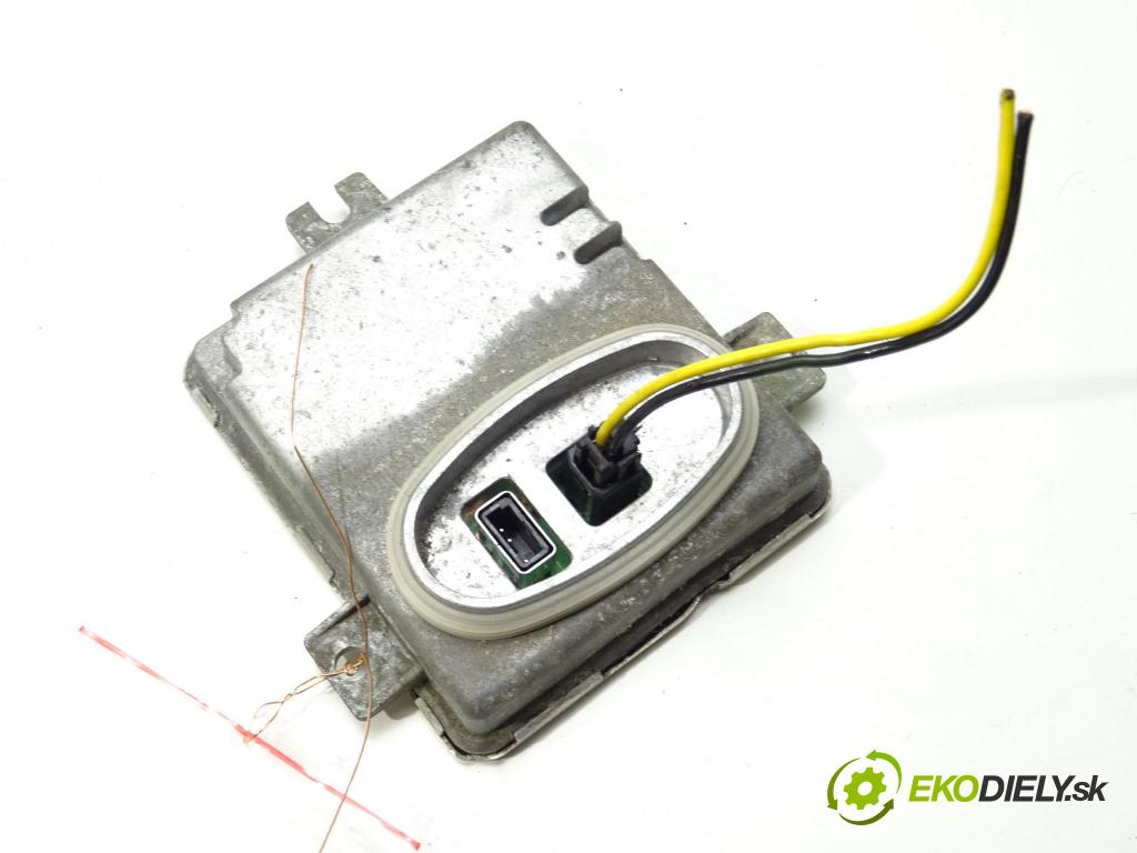 VOLVO V70 III (135) 2007 - 2016    T5 180 kW [245 KM] benzyna 2013 - 2016  Menič XENON 6948180 (Riadiace jednotky xenónu)