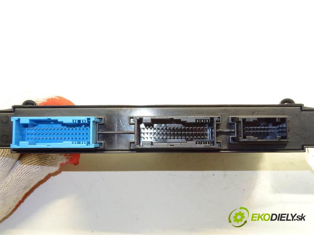 BMW 7 (F01, F02, F03, F04) 2008 - 2015    750 i, Li xDrive 300 kW [408 KM] benzyna 2009 - 20  Modul komfortu 9267455 (Moduly komfortu)
