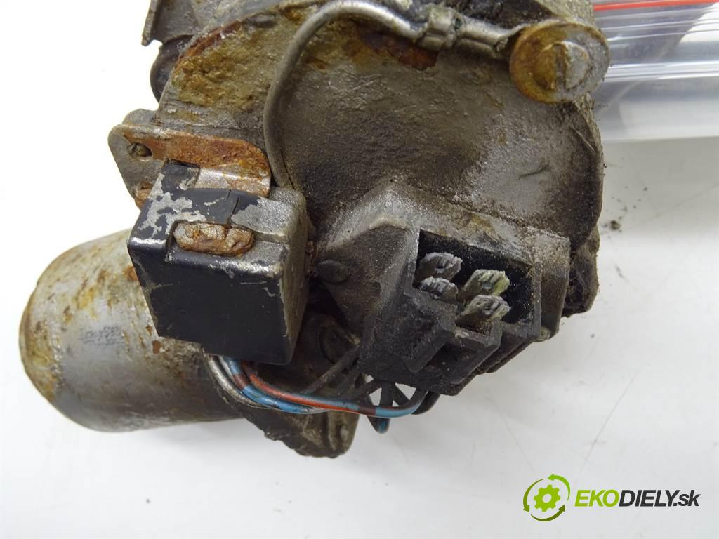 SUZUKI IGNIS II (MH) 2003 - 2022    1.3 4x4 (RM413) 69 kW [94 KM] benzyna 2003 - 2022  Mechanizmus stieračov predný  (Motorčeky stieračov predné)