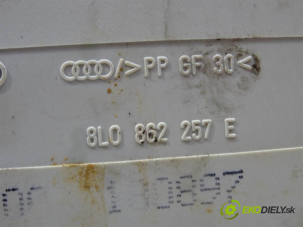 AUDI A3 (8L1) 1996 - 2006    1.9 TDI 66 kW [90 KM] olej napędowy 1996 - 2001  pumpa centrálneho zámku 8L0862257E (Riadiace jednotky centrálneho zámku)
