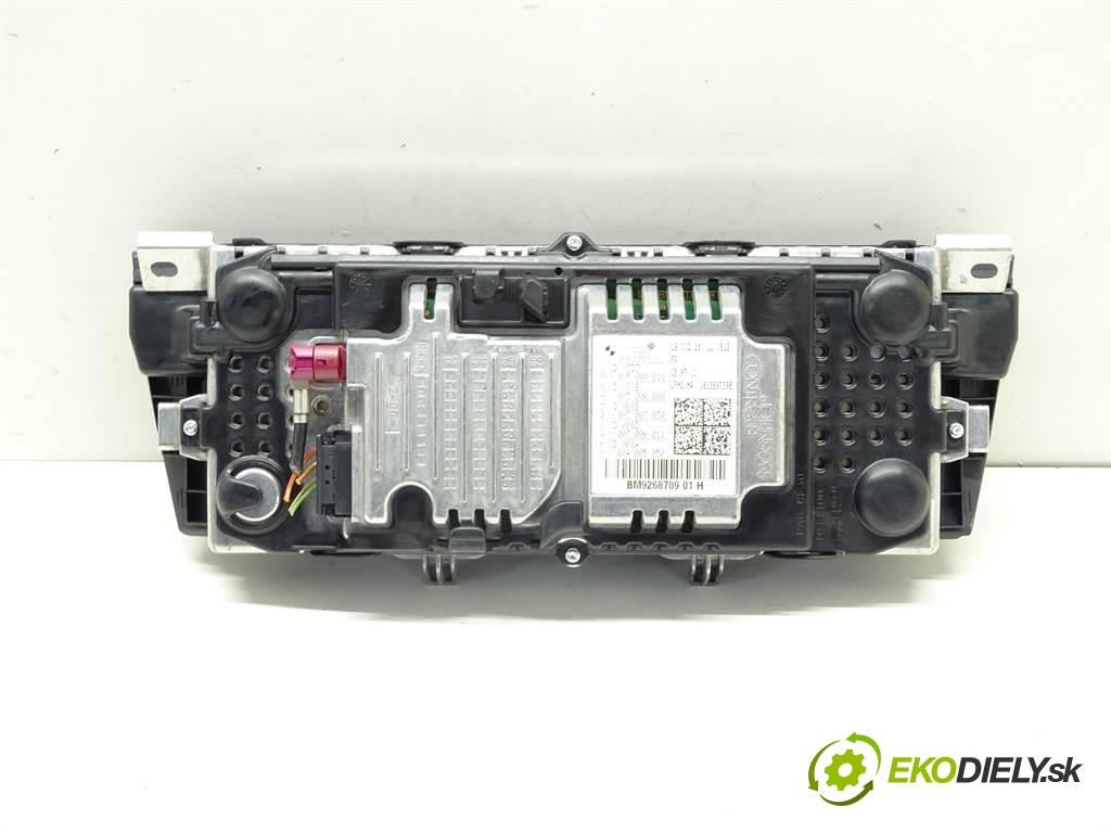 BMW 7 (F01, F02, F03, F04) 2008 - 2015    750 i, Li xDrive 300 kW [408 KM] benzyna 2009 - 20  Dislpej 2321757 (Prístrojové dosky, displeje)