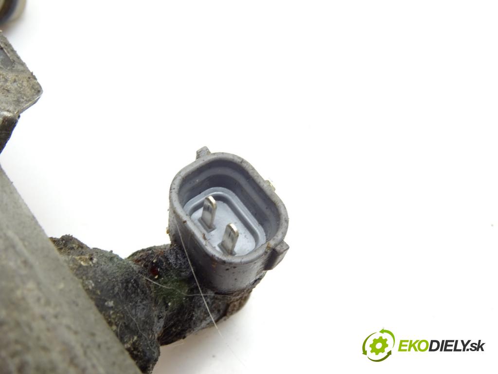 SEAT IBIZA II (6K1) 1993 - 2002    1.6 i 55 kW [75 KM] benzyna 1993 - 2002  Lišta vstrekovacia Vstrekovacie ventily 036031G (Vstrekovacie lišty)