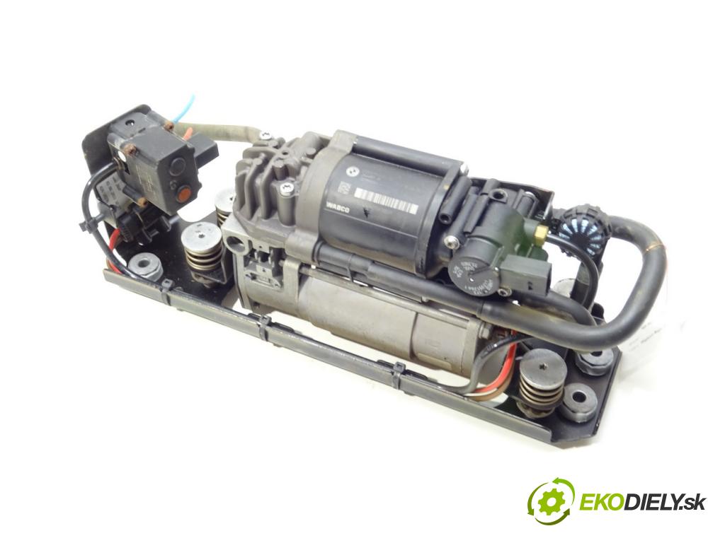 BMW 7 (F01, F02, F03, F04) 2008 - 2015    750 i, Li xDrive 300 kW [408 KM] benzyna 2009 - 20  Kompresor Pumpa nápravy 6794465 (PODVOZOK)