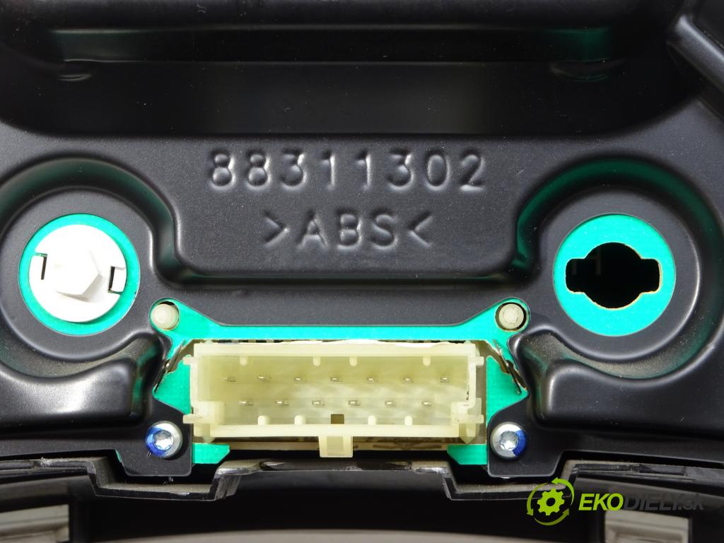 OPEL MERIVA A nadwozie wielkoprzestrzenne (MPV) (X03) 2003 - 2010    1.7 CDTI (E75) 74 kW [100 KM] olej napędowy 2003 -  Prístrojovka 13173381XT (Prístrojové dosky, displeje)