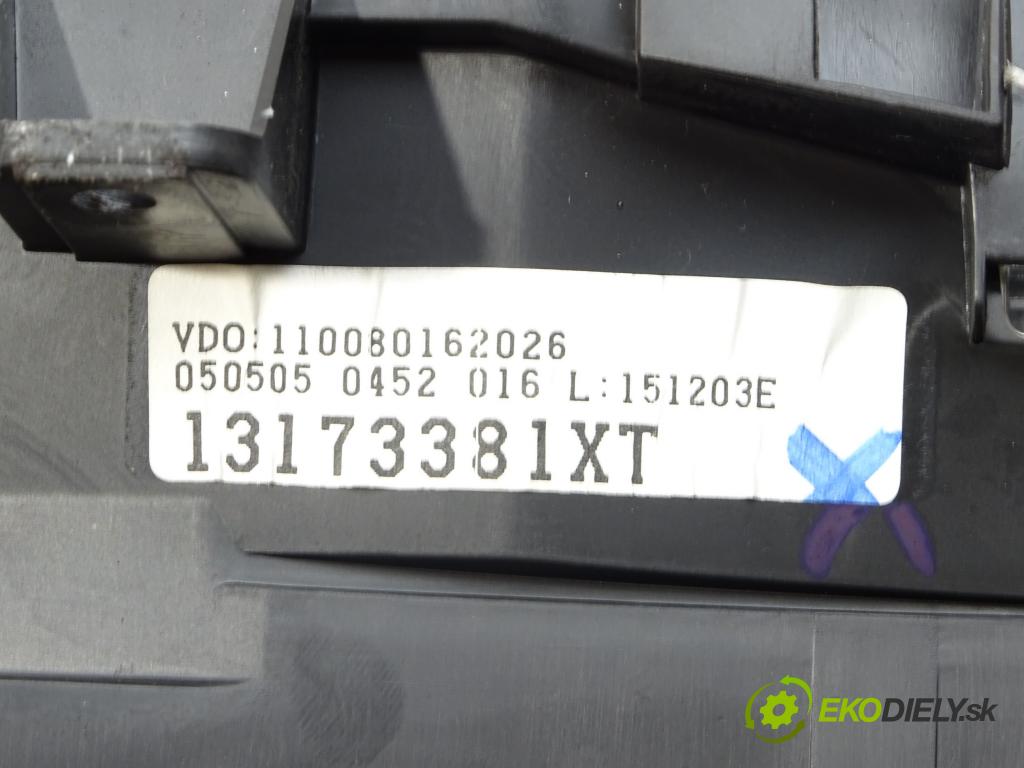 OPEL MERIVA A nadwozie wielkoprzestrzenne (MPV) (X03) 2003 - 2010    1.7 CDTI (E75) 74 kW [100 KM] olej napędowy 2003 -  Prístrojovka 13173381XT (Prístrojové dosky, displeje)