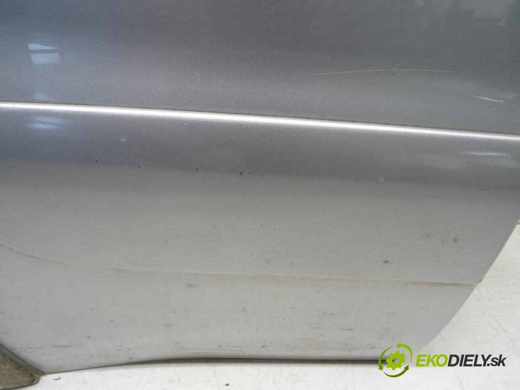 TOYOTA RAV 4 II (_A2_) 2000 - 2005    2.0 4WD (ACA21, ACA20) 110 kW [150 KM] benzyna 200  Dvere zad pravé 0 (Ostatné)