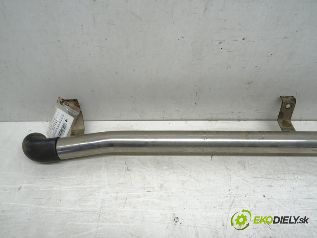 TOYOTA RAV 4 II (_A2_) 2000 - 2005    2.0 4WD (ACA21, ACA20) 110 kW [150 KM] benzyna 200  prah pravy POTRUBIE: 0