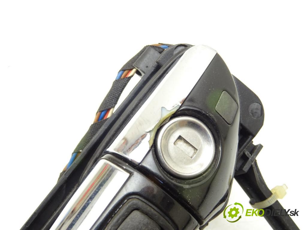 MERCEDES-BENZ KLASA S (W220) 1998 - 2005    S 400 CDI (220.028, 220.128) 184 kW [250 KM] olej   Kľučka predný ľavá strana vonkajšia  (Vonkajšie predné ľavé)