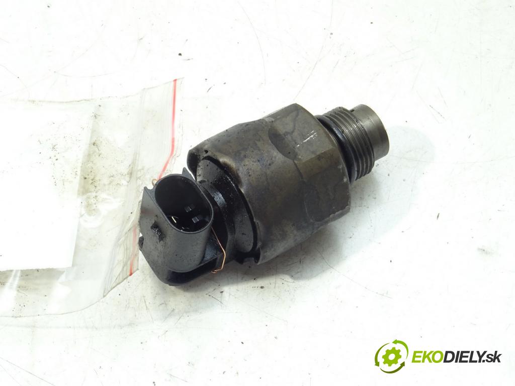 PEUGEOT 407 coupe (6C_) 2005 - 2022    2.7 HDi 150 kW [204 KM] olej napędowy 2005 - 2022  Regulátor tlaku paliva 0 (Ostatní)