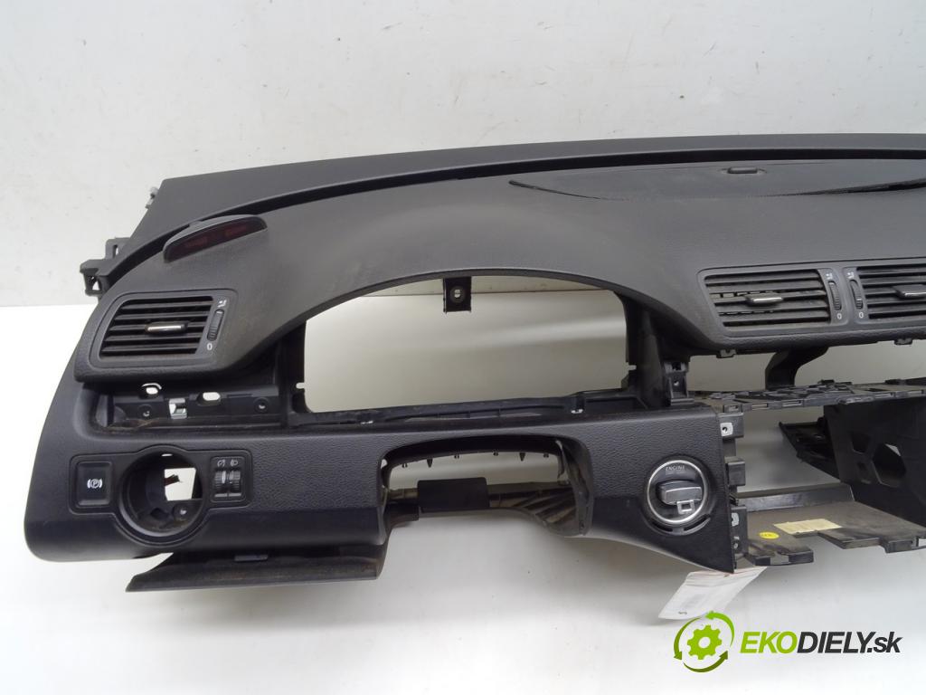 Exclusive Fußmatten passend für VW Passat B6 B7 3C Variant Kombi Limo 2005-2014