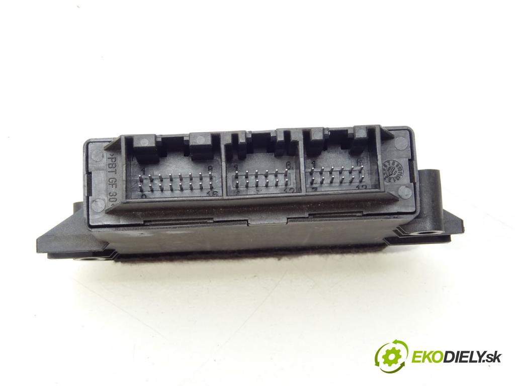 VW PASSAT CC B6 (357) 2008 - 2012    2.0 TDI 103 kW [140 KM] olej napędowy 2008 - 2012  Modul PDC 3C8919475 (Ostatné)