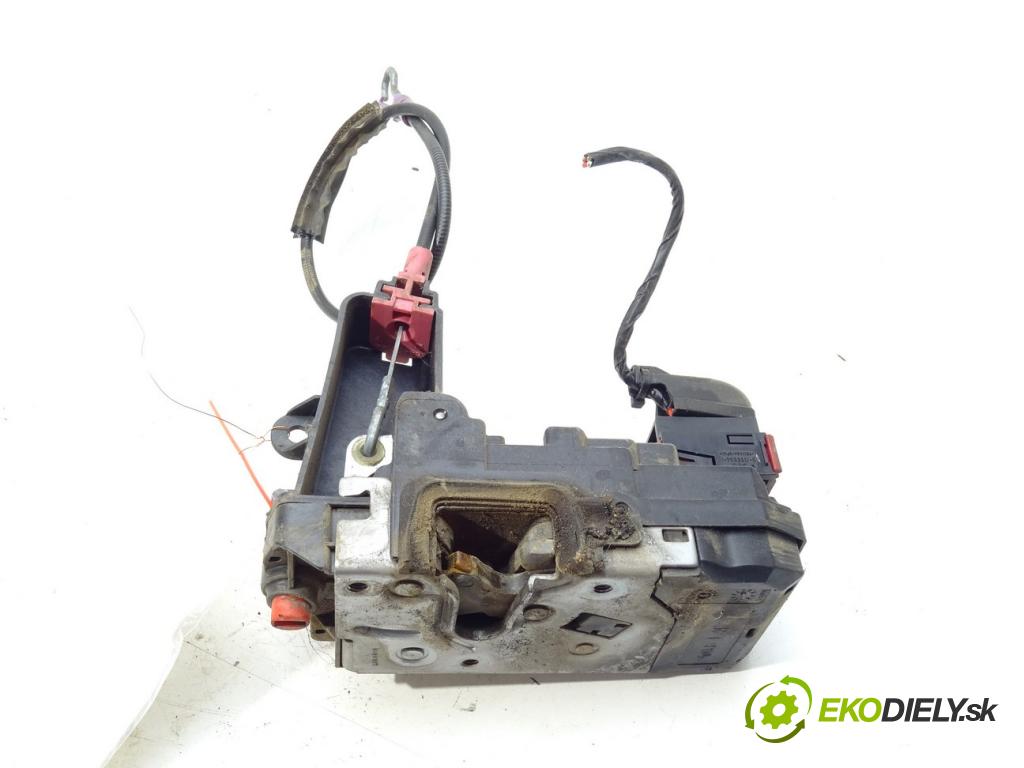OPEL ASTRA H Kombi (A04) 2004 - 2014    1.6 (L35) 77 kW [105 KM] benzyna 2004 - 2010  zámok zadní část pravý 13128116